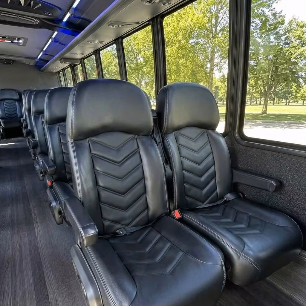 stockbridge 28 passenger minibus seating