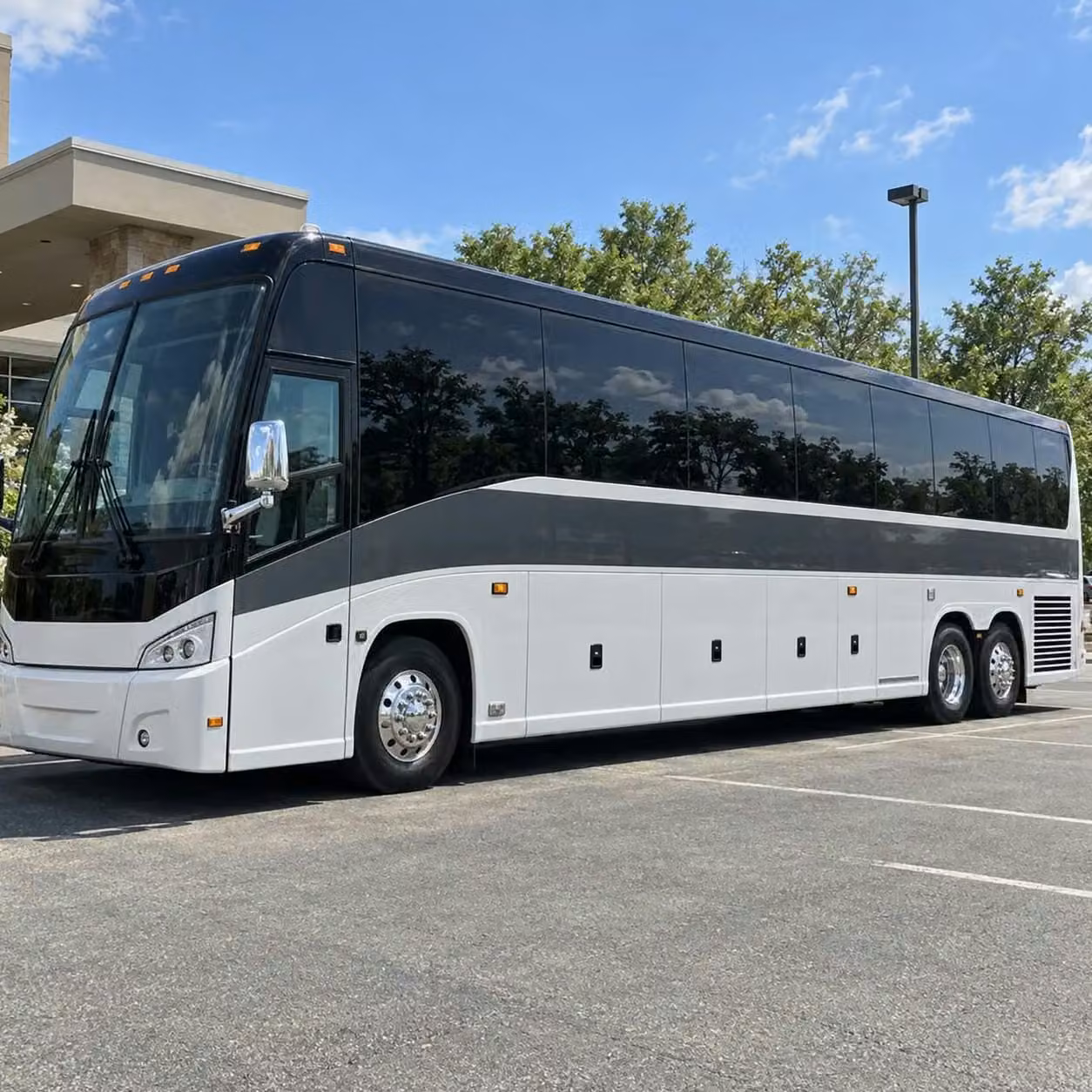 stockbridge shuttle bus services to mercedes benz stadium